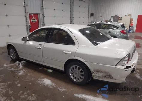 2005 Lincoln Ls V8 z USA, uszkodzony, nr VIN 1LNHM87A95Y640040